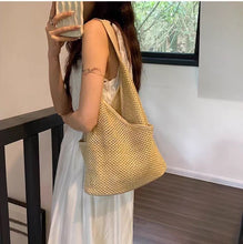 画像をギャラリービューアに読み込む, 交差デザインストローウーブンバッグ