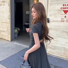 画像をギャラリービューアに読み込む, バックレースアップセットアップ ワンピース風トップス + ロングスカート 着痩せ カジュアル