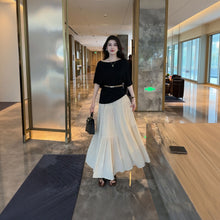 画像をギャラリービューアに読み込む, ニット トップス & ロング スカート セットアップ(ベルト付き) 2点セット オフショルダー 半袖 プリーツスカート マキシ丈 体型カバー 大人可愛い 上品 ゆったり お出かけ 通勤 オフィス ファッション 美シルエット