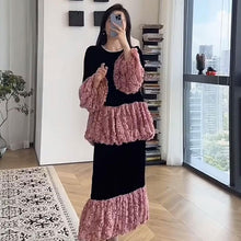 画像をギャラリービューアに読み込む, メッシュ花柄切替ベルベットフレア裾トップス&ミモレスカートセットアップ