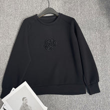 画像をギャラリービューアに読み込む, 立体的花柄シンプルコーデ無地スウェットパーカートップス