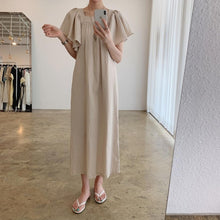 画像をギャラリービューアに読み込む, フレア裾ギャザーデザインストラップ無地デートワンピース