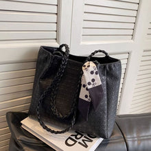 画像をギャラリービューアに読み込む, 大容量バッグ通勤日常コーデハンドバッグ(スカーフ付き)