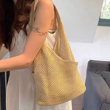 画像をギャラリービューアに読み込む, 交差デザインストローウーブンバッグ