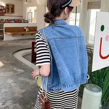 画像をギャラリービューアに読み込む, デニムベスト&ボーダー柄タッセルワンピースセットアップ