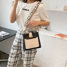 画像をギャラリービューアに読み込む, ファッション切り替え通勤カジュアルコーデしやすいショルダーバッグ