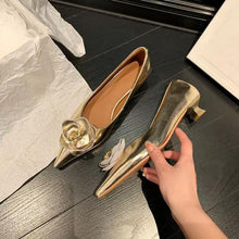 画像をギャラリービューアに読み込む, 花飾りローヒールパンプスシューズ