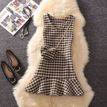 画像をギャラリービューアに読み込む, 着回しコーデ3点セットアップ黒ニットトップス&チェック柄ベストワンピース&チェン付きバッグセットアップ(バッグ付き)