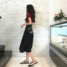 画像をギャラリービューアに読み込む, 無地半袖Tシャツ&Aラインスカートシンプルセットアップデートコーデ