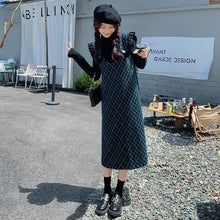 画像をギャラリービューアに読み込む, 黒トップス&フレア袖ベストワンピースチェック柄ワンピースセットアップ