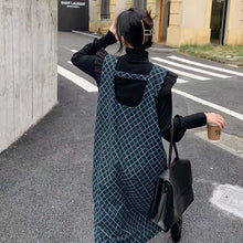 画像をギャラリービューアに読み込む, 黒トップス&フレア袖ベストワンピースチェック柄ワンピースセットアップ