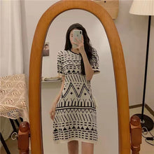 画像をギャラリービューアに読み込む, フランスエレガント女性ファッションレトロデザインクルーネック半袖ニットワンピース