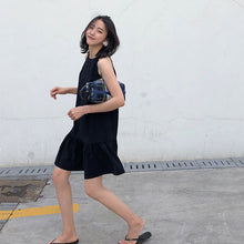 画像をギャラリービューアに読み込む, ブラック無地アームホール大人かわいいカジュアルワンピース