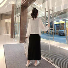 画像をギャラリービューアに読み込む, ホワイト字母プリントシフォンカジュアルアウター日焼け止めトップス&無地サスペンダーワンピースセットアップ