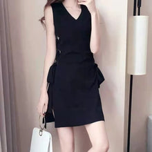 画像をギャラリービューアに読み込む, 無袖デザインスタイルVネック気質着痩せ効果ファッションベストトップス&無地ショーツセットアップ