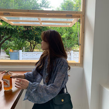 画像をギャラリービューアに読み込む, 花柄小柄シースルーシャツ・ブラウス