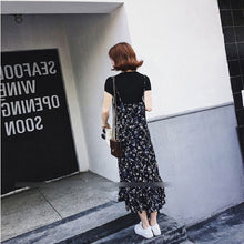 画像をギャラリービューアに読み込む, 無地半袖Tシャツ・ブラウストップス&不規則シフォン小柄花柄サスペンダーワンピースセットアップ