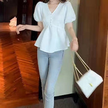 画像をギャラリービューアに読み込む, チェック柄ボタン飾るパフスリーブホワイト無地コーデしやすいシフォンシャツ・ブラウストップス