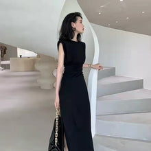 画像をギャラリービューアに読み込む, INS大流行ブラック無地レトロデザインスタイル肩パッド付きスリットロングデートワンピース
