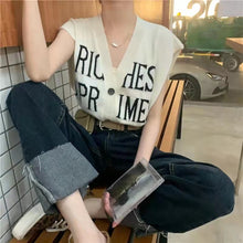 画像をギャラリービューアに読み込む, 字母飾るVネックコーデしやすい無袖無地ボタン付きデザイン感ニットセーターベストトップス