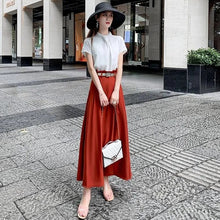 画像をギャラリービューアに読み込む, フレンチ袖白ブラウス&無地ロングスカートセットアップ(ベルト付き)