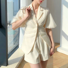 画像をギャラリービューアに読み込む, ギャザーデザインパフスリーブ半袖アウター&ショートパンツセットアップ