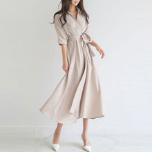 画像をギャラリービューアに読み込む, 人気沸騰 エレガントVネック切り替えレギュラーウエストAライン無地デートワンピース