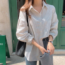 画像をギャラリービューアに読み込む, ストライプ柄ブラウス&ニットベストセットアップ