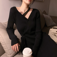 画像をギャラリービューアに読み込む, INSファッションエレガント女性Vネック気質デザインスタイル長袖ロングニットワンピース