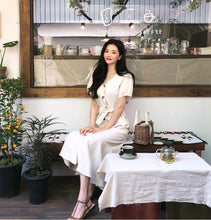 画像をギャラリービューアに読み込む, 無地フリル裾ボタン付きロングワンピース