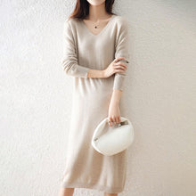 画像をギャラリービューアに読み込む, 5COLORSシンプル無地Ⅴネックゆるリラックスニットワンピース