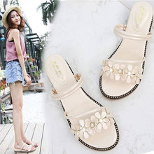 画像をギャラリービューアに読み込む, ビーズ付き花柄ローヒールサンダル履き心地よいシューズ