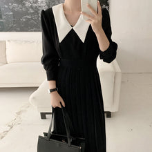 画像をギャラリービューアに読み込む, 秋ヘプバーン風黒白配色着痩せ折り襟プリーツロングワンピース