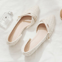 画像をギャラリービューアに読み込む, とがったローヒールパンプスシンプルデート通勤コーデしやすいシューズ