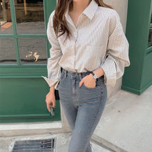 画像をギャラリービューアに読み込む, ストライプ柄ブラウス&ニットベストセットアップ
