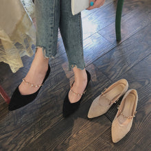 画像をギャラリービューアに読み込む, 飾り付きパンプスシンプルおしゃれシューズデートコーデ