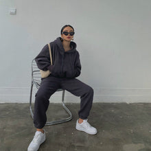 画像をギャラリービューアに読み込む, 話題沸騰中4colors秋冬スポーツ欧米無地フード付きパーカー&ロングパンツセットアップ