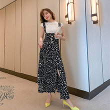 画像をギャラリービューアに読み込む, ホワイトレース透かし彫りブラウス&サスペンダーワンピーストッド柄シフォンワンピースセットアップ