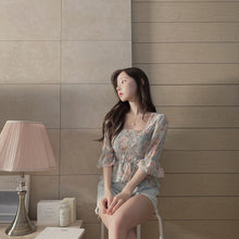 画像をギャラリービューアに読み込む, ギャザーストレッチシフォン花柄シャツ