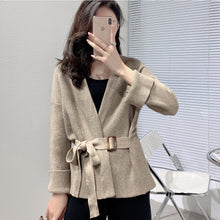 画像をギャラリービューアに読み込む, 3COLORS組み合わせやすいデザイン感ベルト付きニットアウター