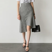 画像をギャラリービューアに読み込む, チェック柄フリル裾マーメイドスカート