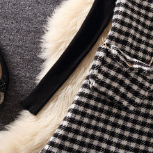 画像をギャラリービューアに読み込む, 着回しコーデ3点セットアップ黒ニットトップス&チェック柄ベストワンピース&チェン付きバッグセットアップ(バッグ付き)