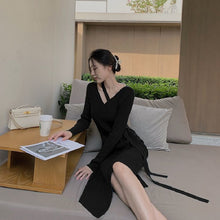 画像をギャラリービューアに読み込む, INSファッションエレガント女性Vネック気質デザインスタイル長袖ロングニットワンピース