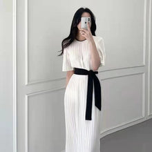 画像をギャラリービューアに読み込む, 取り入れたい流行クルーネックストライプ着痩せ効果ロングデートワンピース