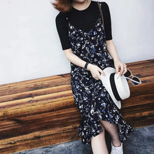 画像をギャラリービューアに読み込む, 無地半袖Tシャツ・ブラウストップス&不規則シフォン小柄花柄サスペンダーワンピースセットアップ