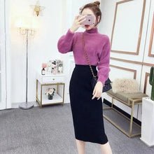 画像をギャラリービューアに読み込む, ハイネックふわふわニットセーター&黒ニットスカートセットアップ