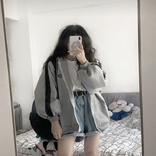 画像をギャラリービューアに読み込む, シンプルスポーツウェアパーカー