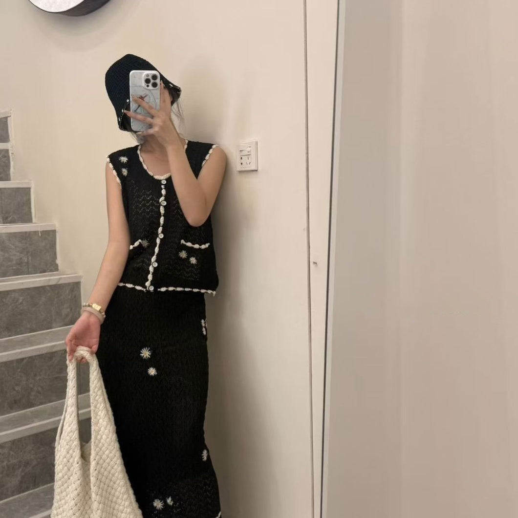 ニットベストトップス＆ロングスカートセットアップ