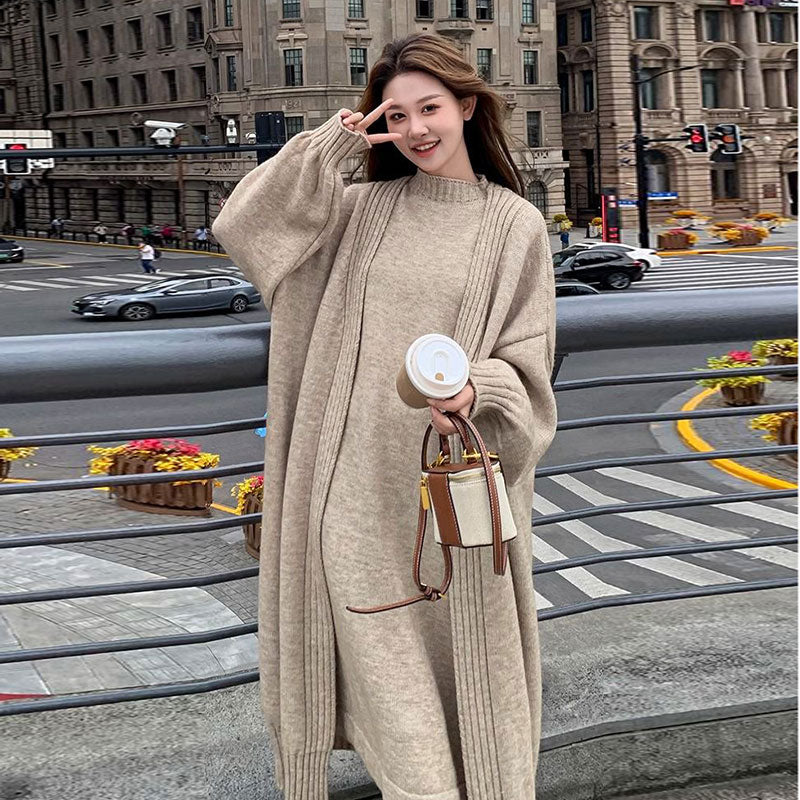 ノースリーブニットワンピース＆ロング丈カーディガンセットアップ