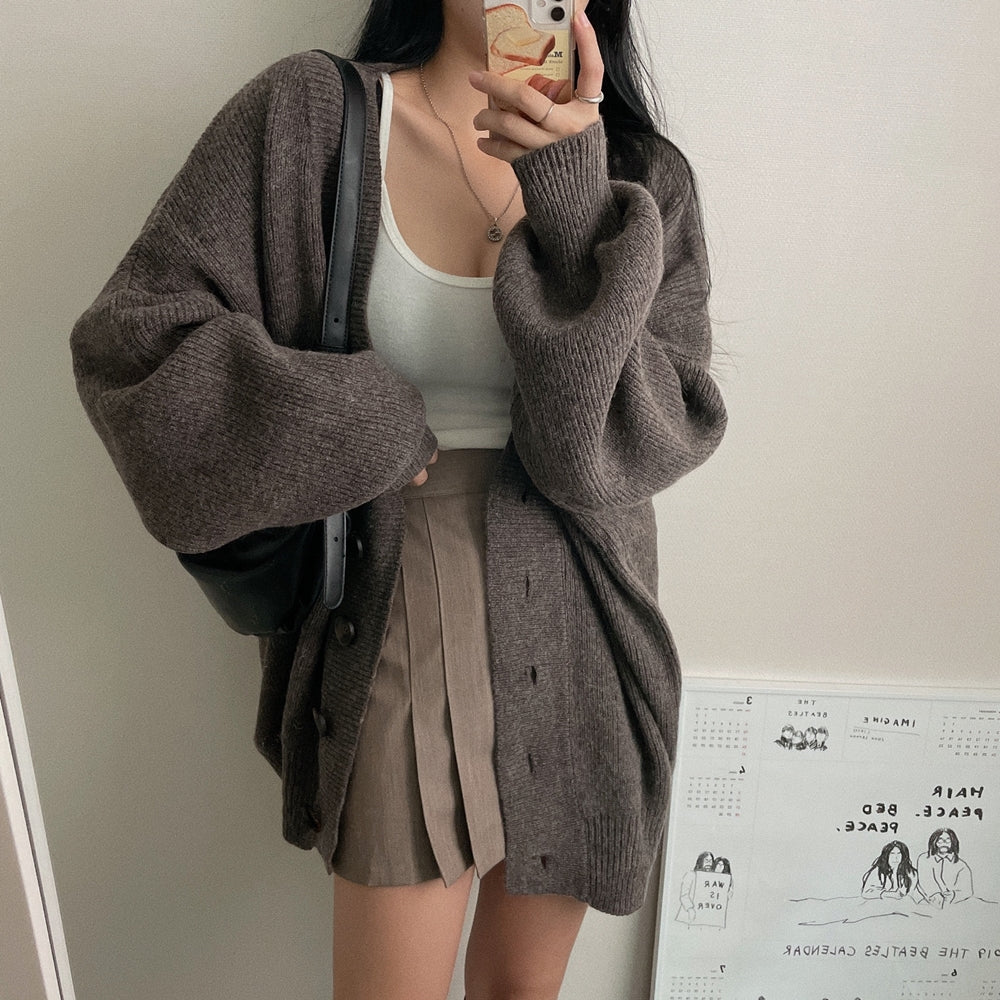 ニットカーディガン ルーズシルエット アウターコーデしやすい